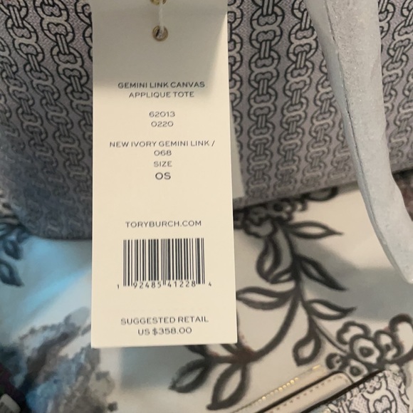 Tory Burch bundle - Picture 7 of 7